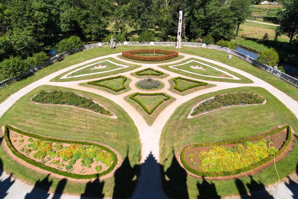 Ogchateau De Nieuil Buitenkant foto